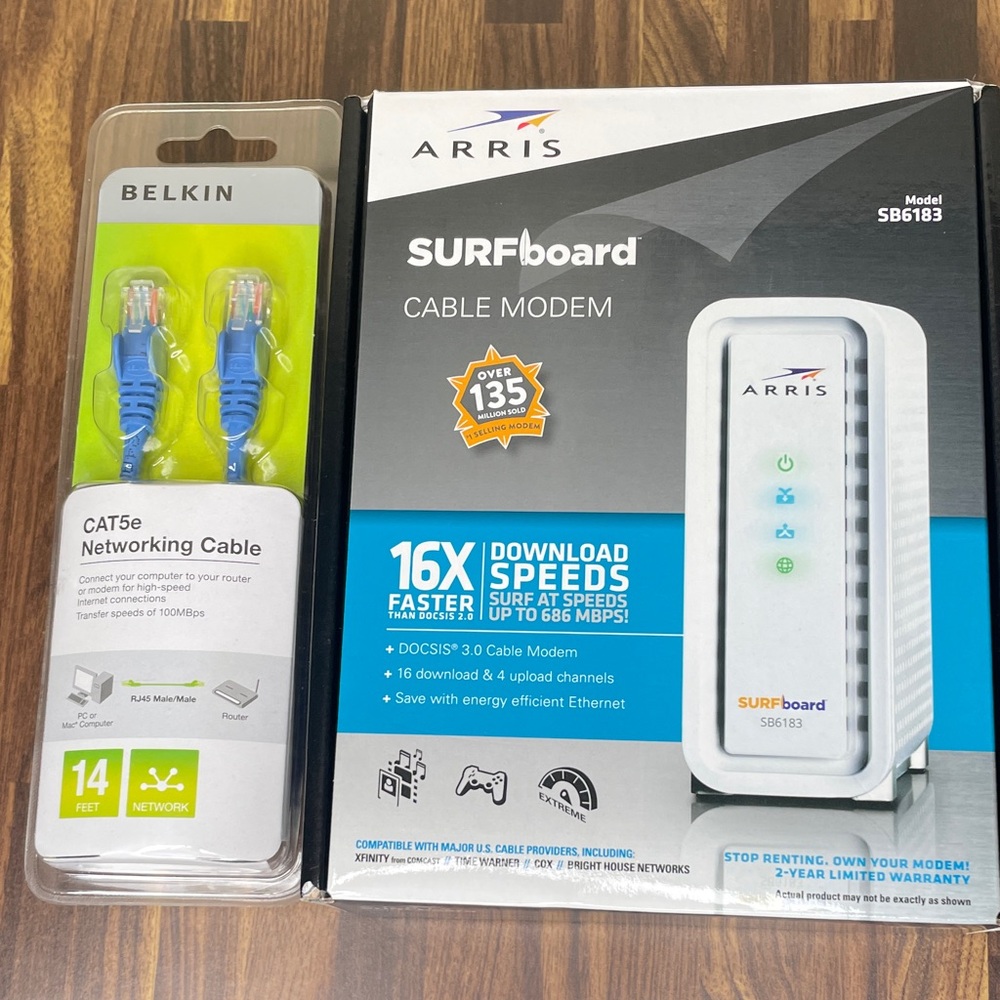 ARRIS SURFboard Cable Modem White with Belkin CAT5e Networking Cable